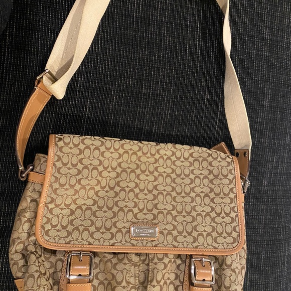 COACH LAPTOP/MESSENGER BAG - Picture 3 of 7